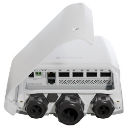 Mikrotik Cloud Switch CRS504-4XQ-OUT, 650 MHz CPU, 128 MB RAM, 1x LAN, 4x QSFP28, 2x PSU, L5, outdoor