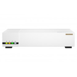 QNAP SD-WAN router QHora-322 (4jádrový procesor, 4GB DDR4 RAM, 6x 2,5GbE, 3x 10GbE, 1x USB 3.2 Gen1)